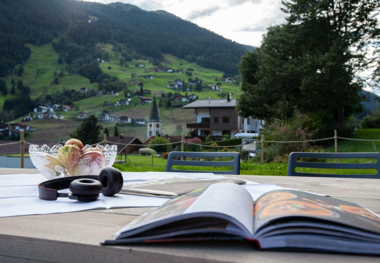 Haus 4 Montafon By Pferd Auf Wolke Apartment Gaschurn Exterior foto