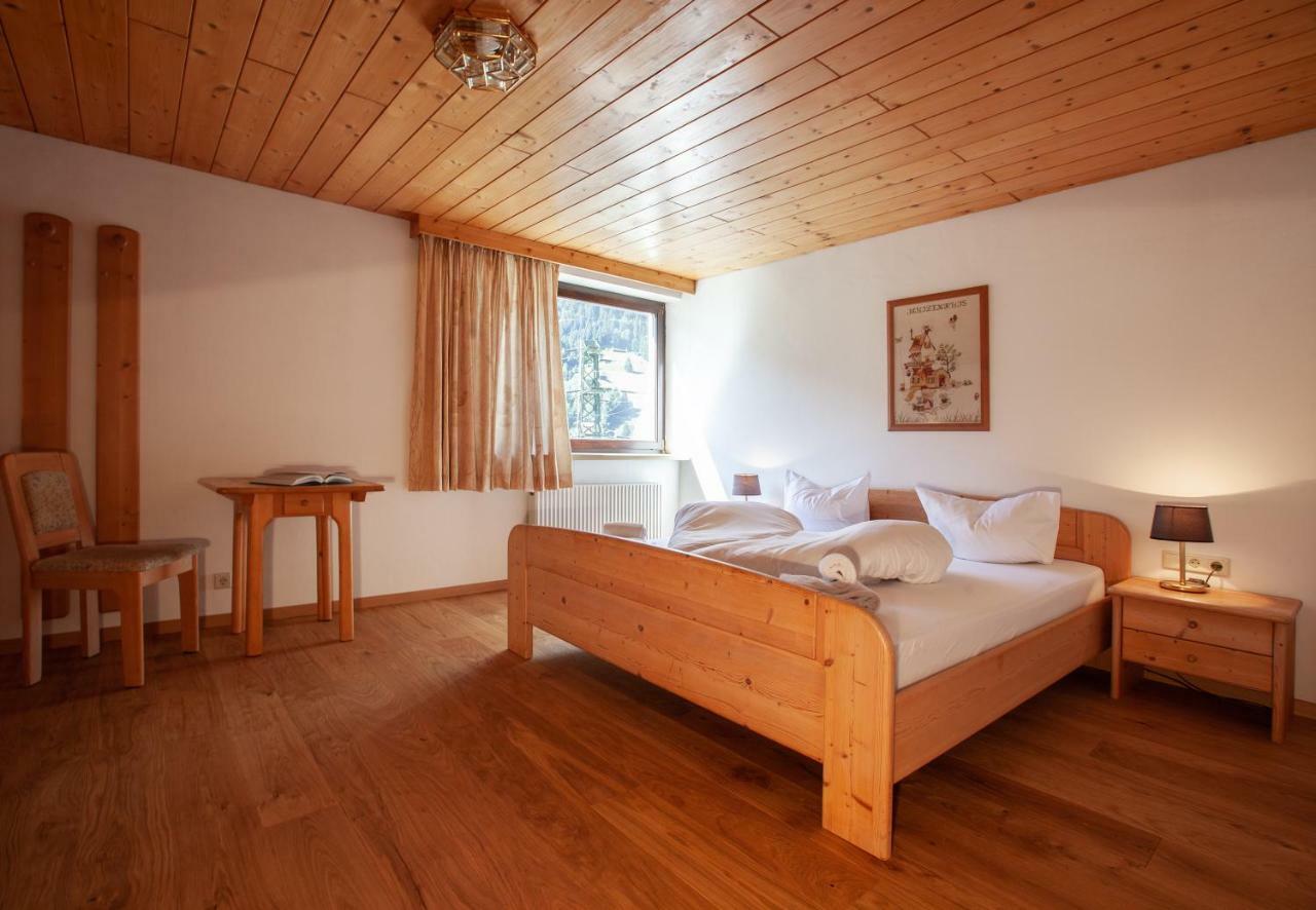 Haus 4 Montafon By Pferd Auf Wolke Apartment Gaschurn Exterior foto